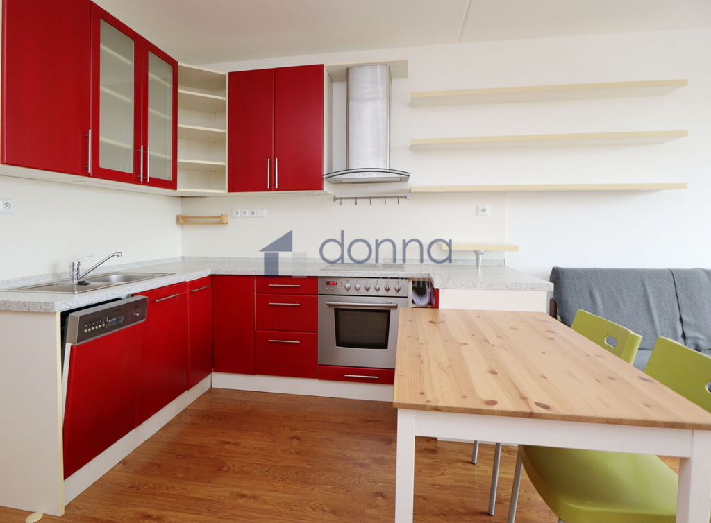 2+kk, 42m2, Praha 5 - Hlubočepy, Voskovcova ulice - 3