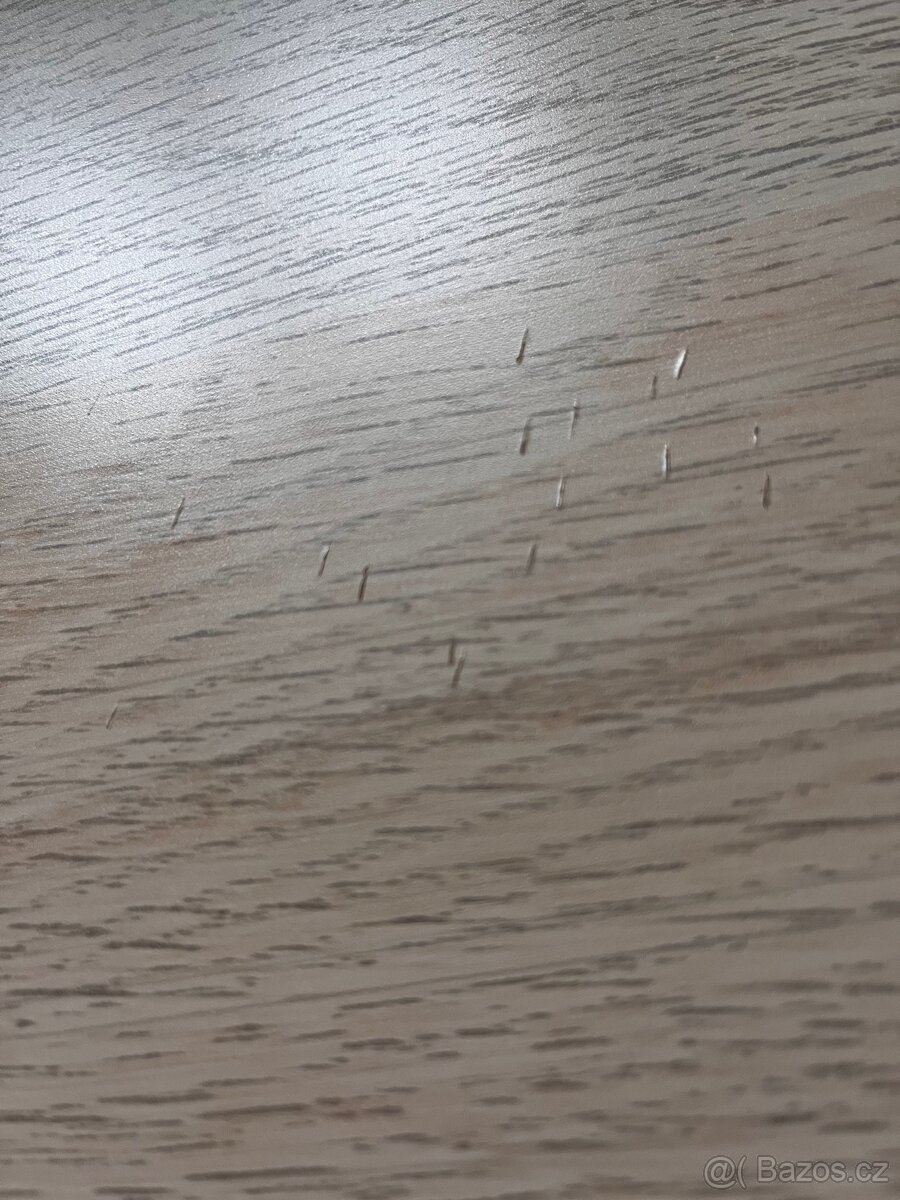 Konferenční stolek - 3