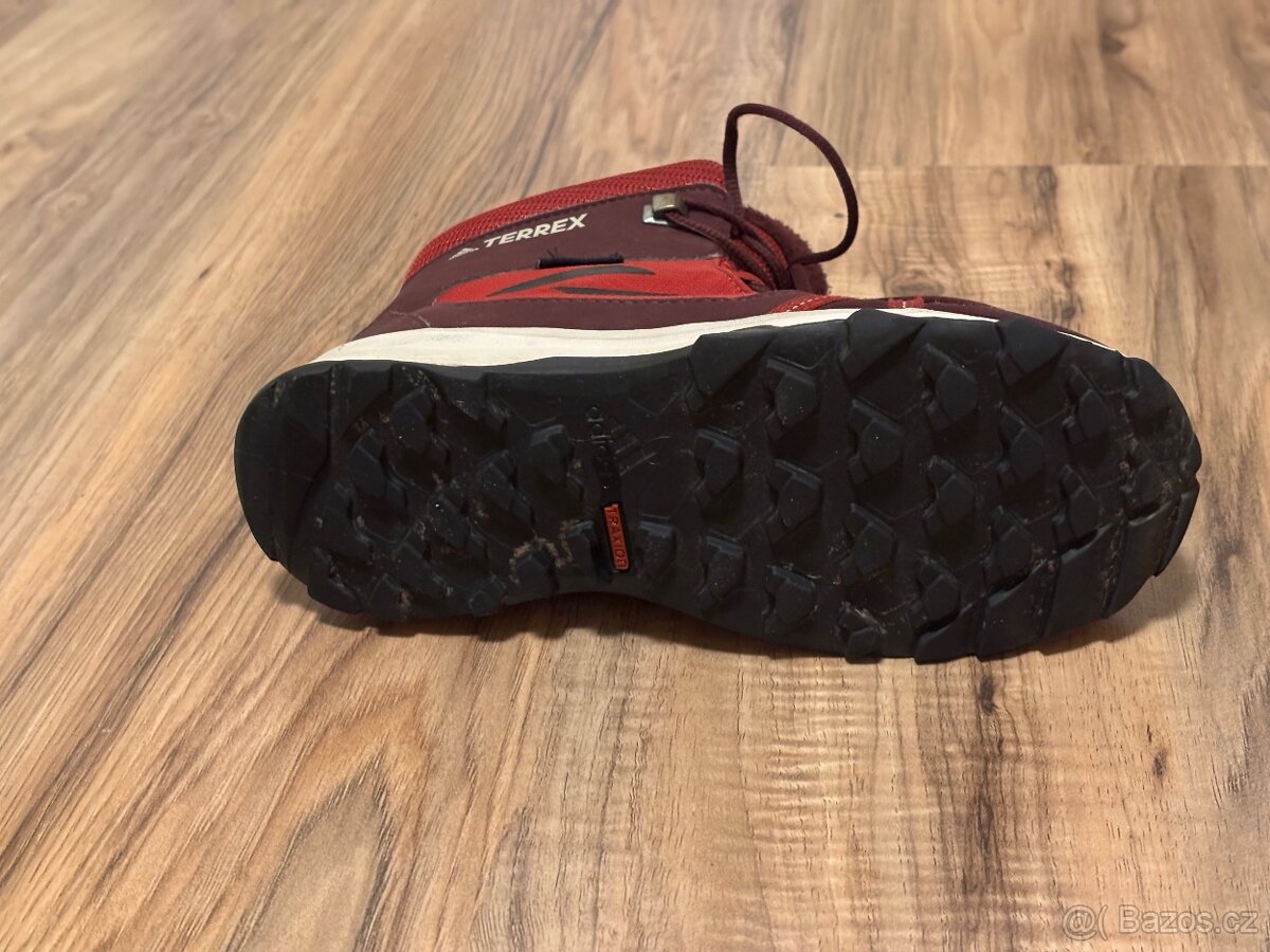 Adidas Terrex Snow červené, vel. EU 35 - 3
