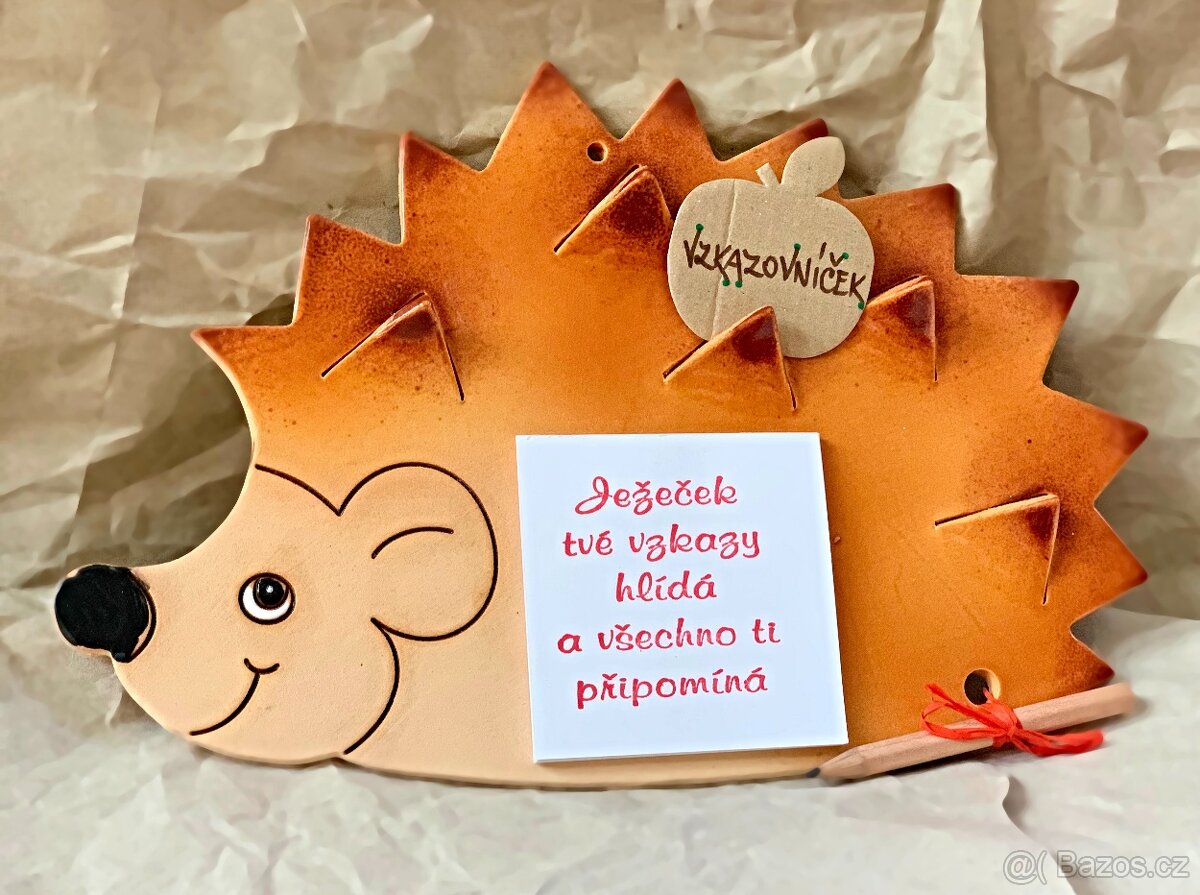 Dekorace Dárek Vzkazovníček Ježek, keramica k zavěšení 27cm - 3