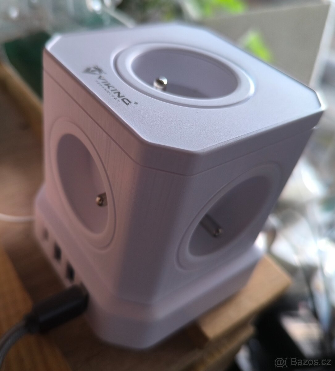 Síťový adaptér rozbočovač kostka Viking 5 zásuvek AC230V - 3