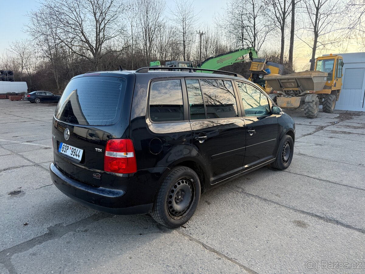 Vw touran 1 1.9tdi 77kw 7 míst - 3