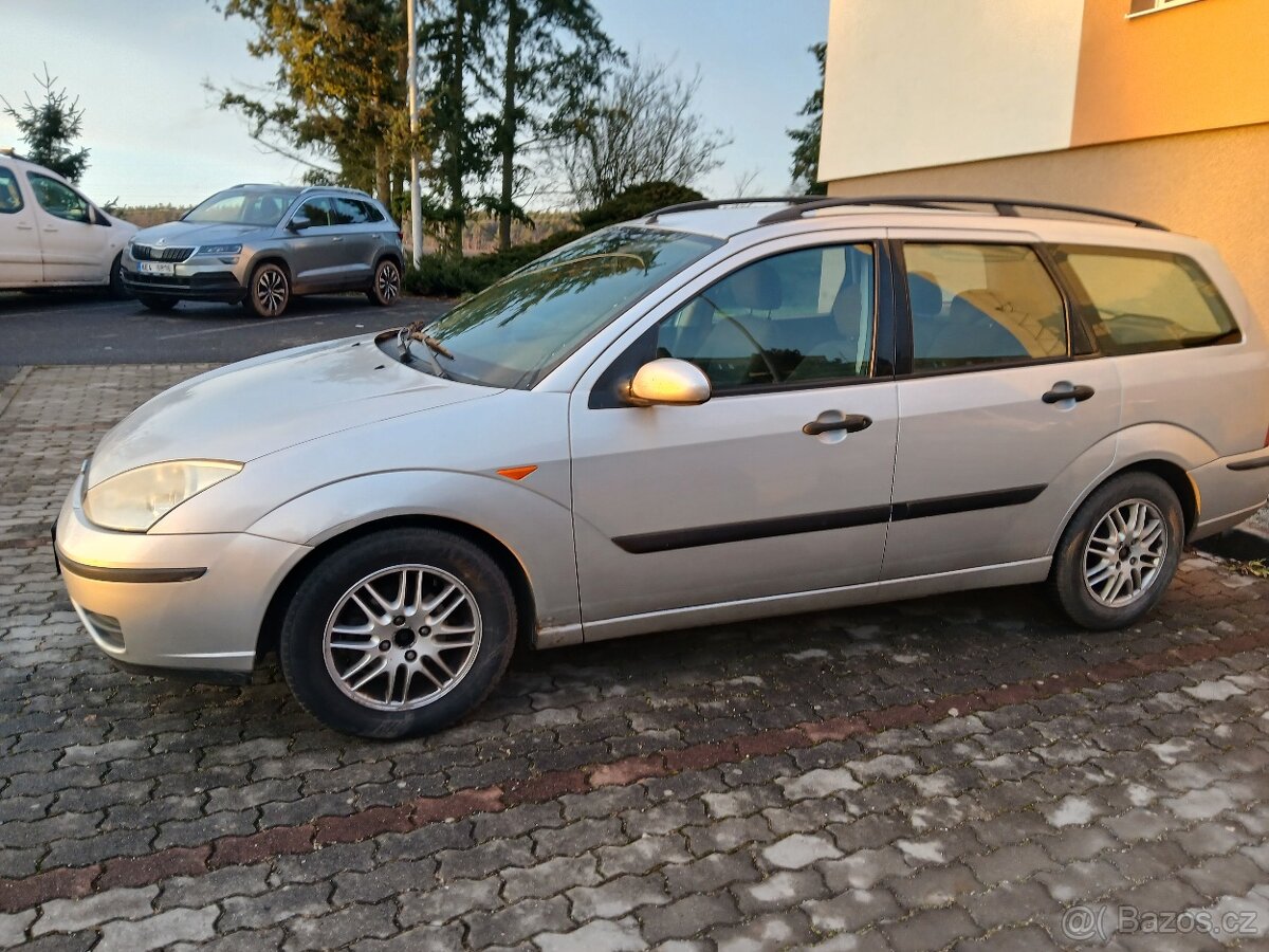 Ford focus 1.6 - 3
