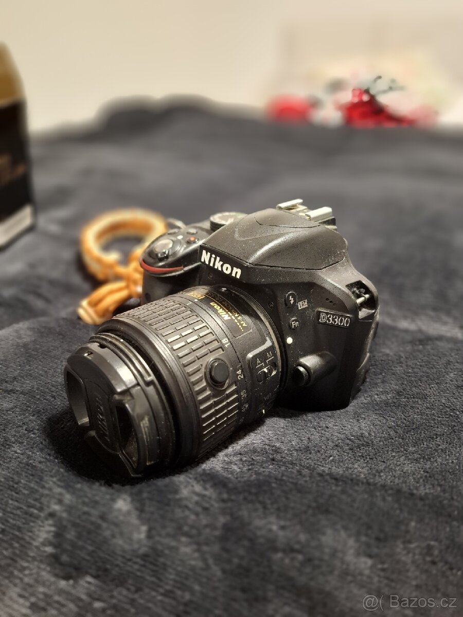 Nikon D3300 + objektiv + batoh - 3