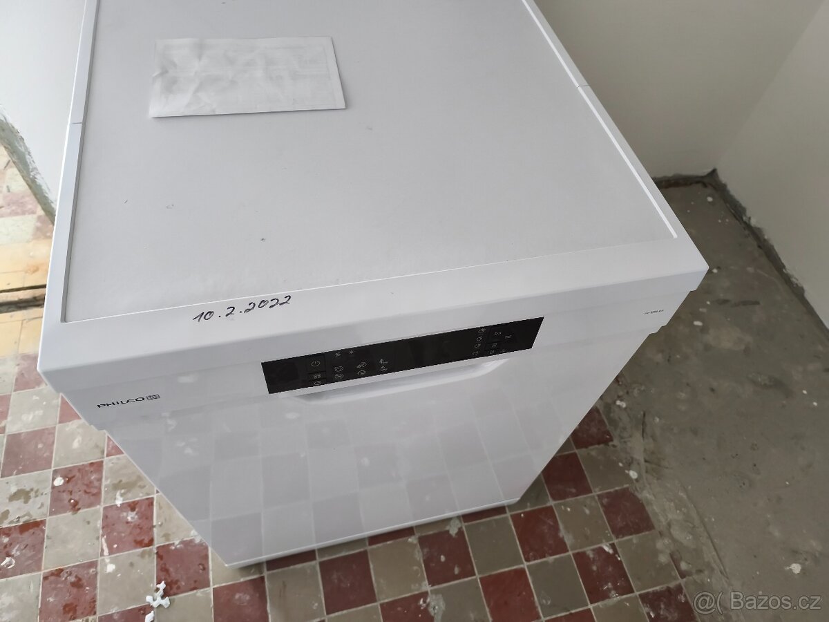 Prodám myčku nádobí Philco - 3