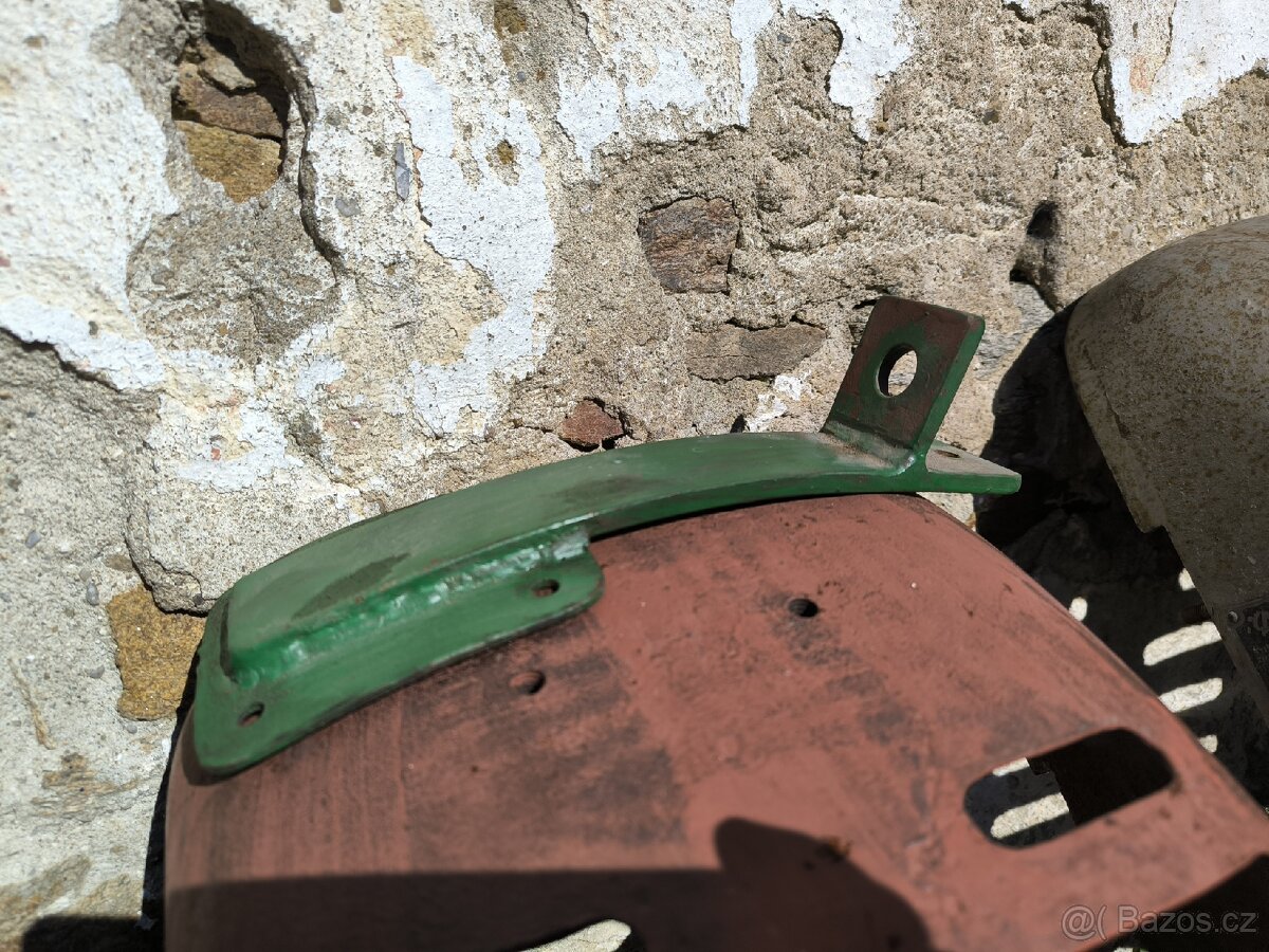 Držák na masku PF 62 - 3