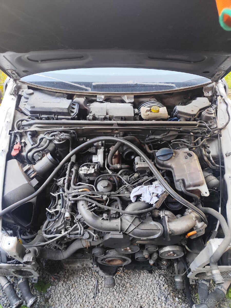 Dily Audi A6 C6 4f 2.7tdi 132kW automat - 3