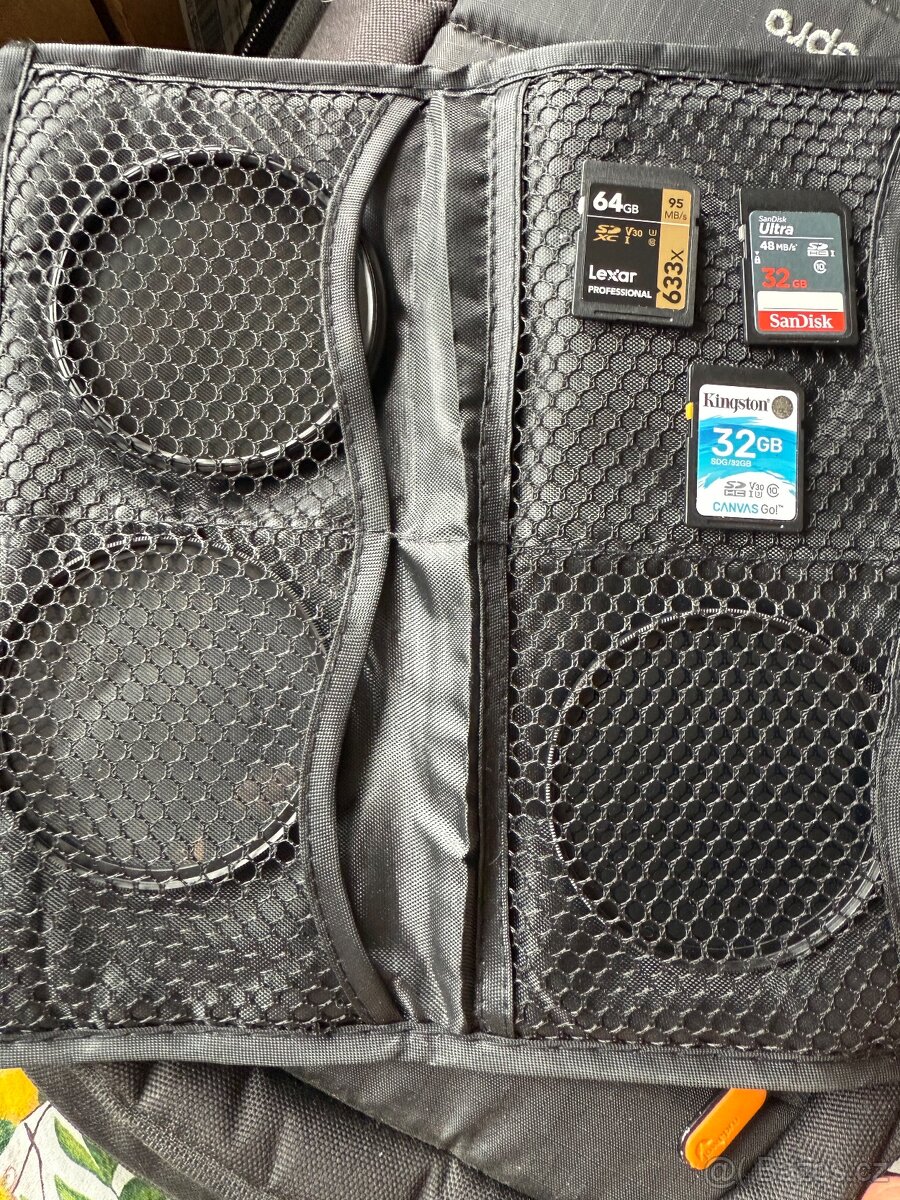 Canon 6D mark II - 3