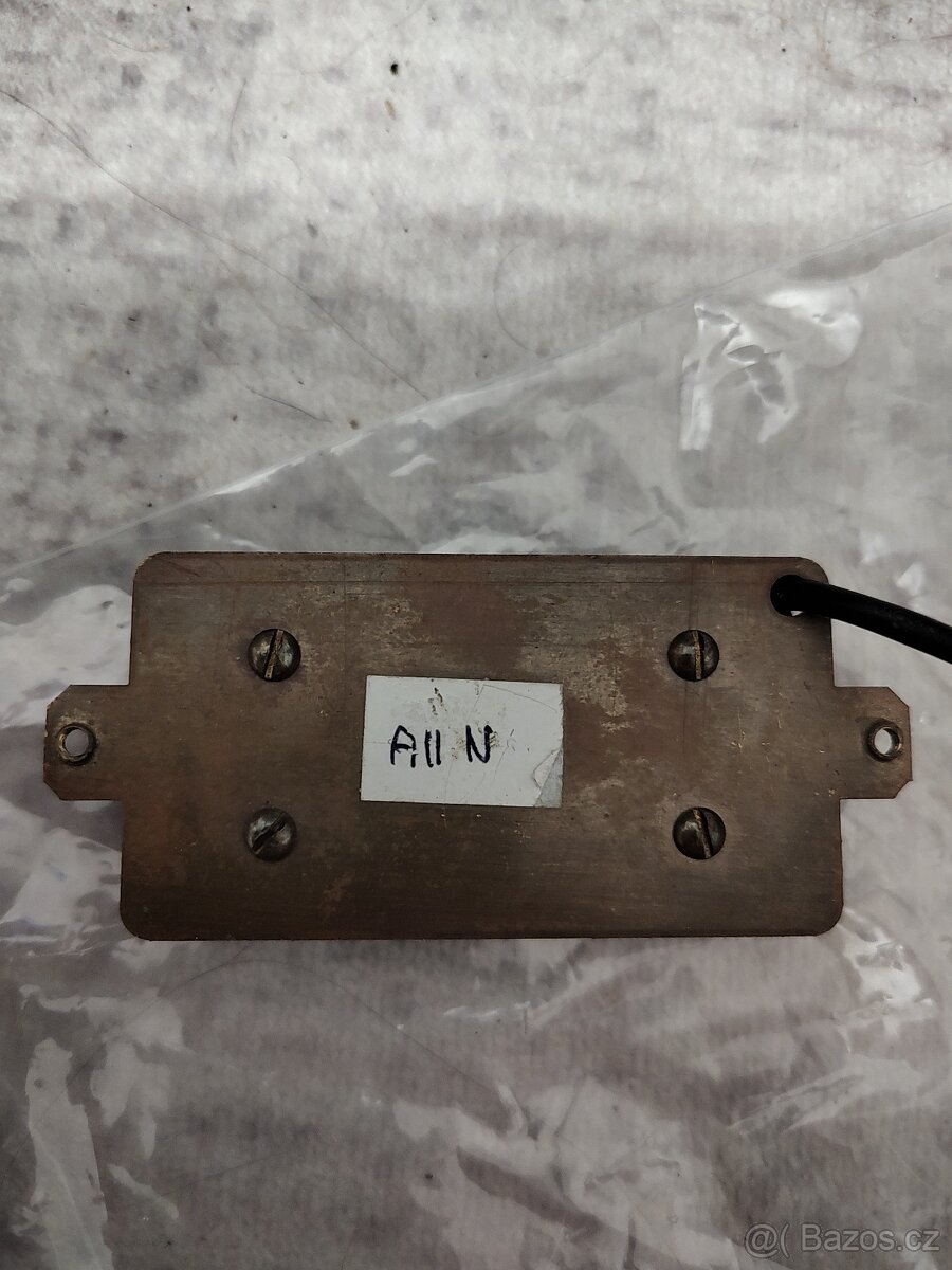 RM Pickup Alnico II Neck - 3