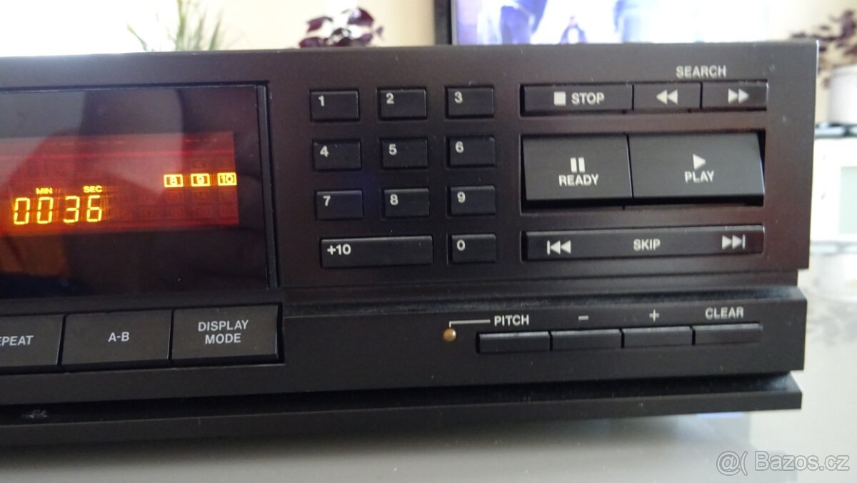 TASCAM CD-401 MKII - 3