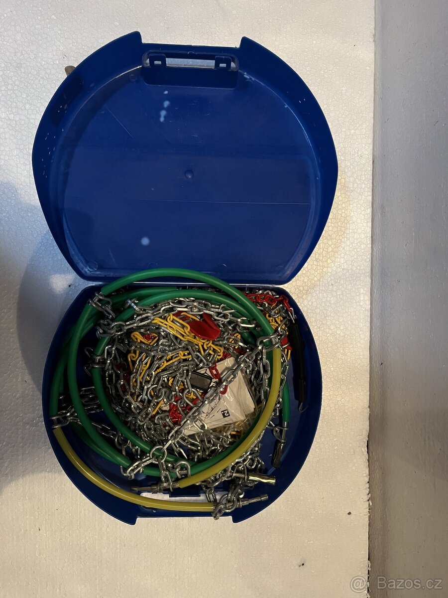 SNĚHOVÉ ŘETĚZY R14, R15, R16 - 3