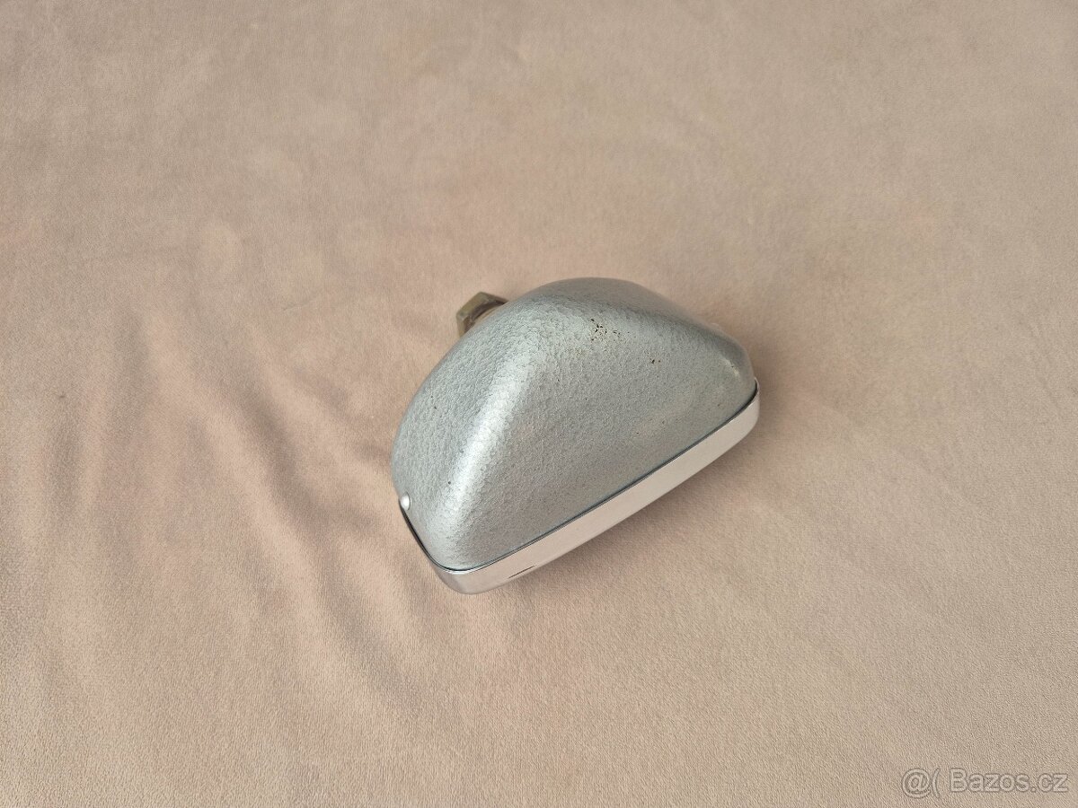 mlhové světlo mlhovka škoda MB 100 Octavia Tatra Volha VW - 3