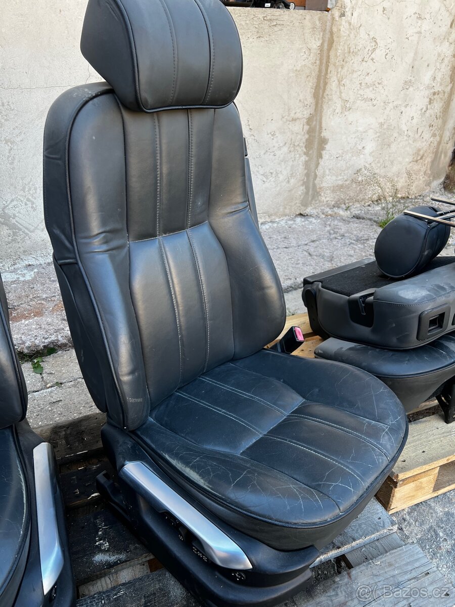 Range Rover L322 kozene lamaci sedacky
