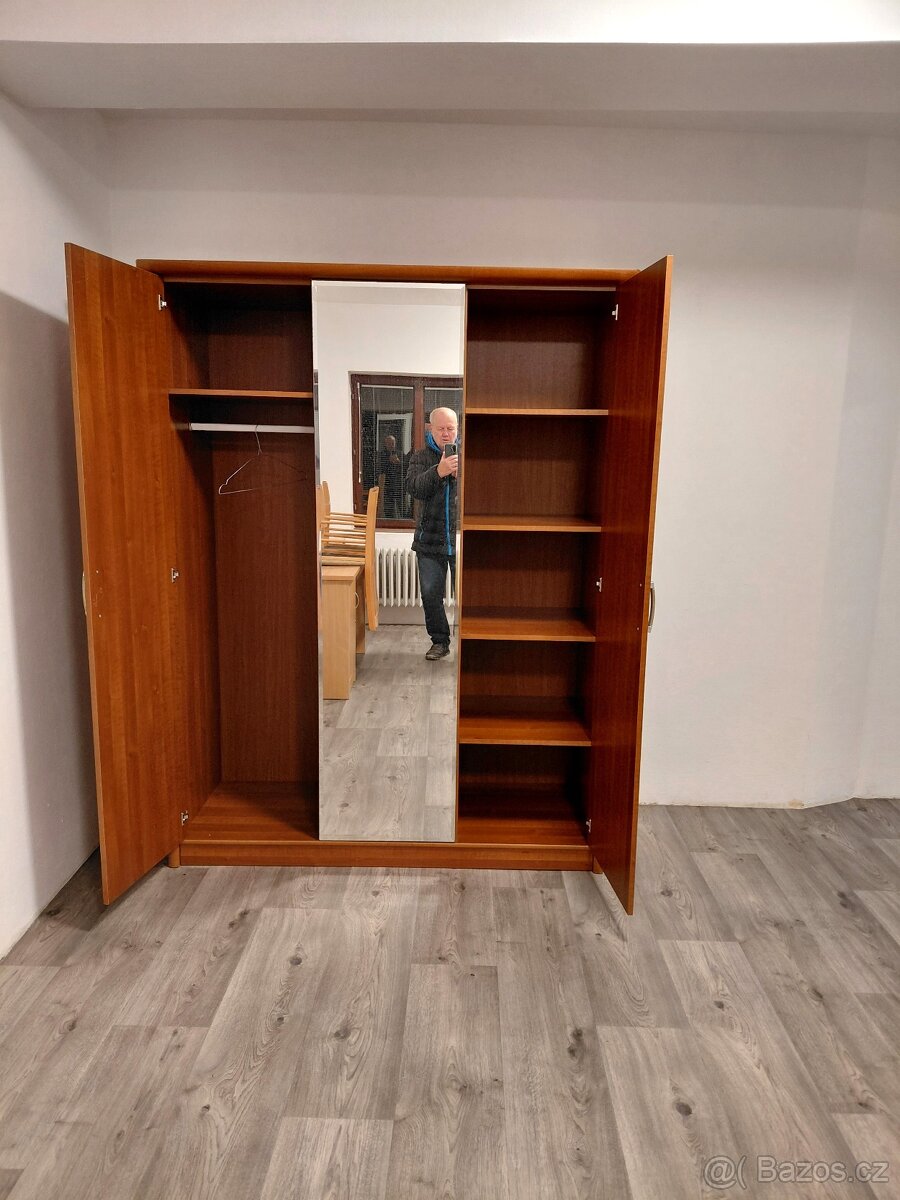 1.lůž. pokoj v centru Opavy, student/ka/ml. pracující - 3