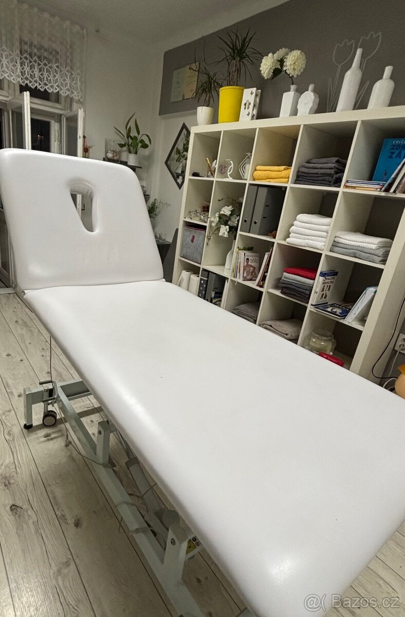 masérské lehátko- elektrické - 3