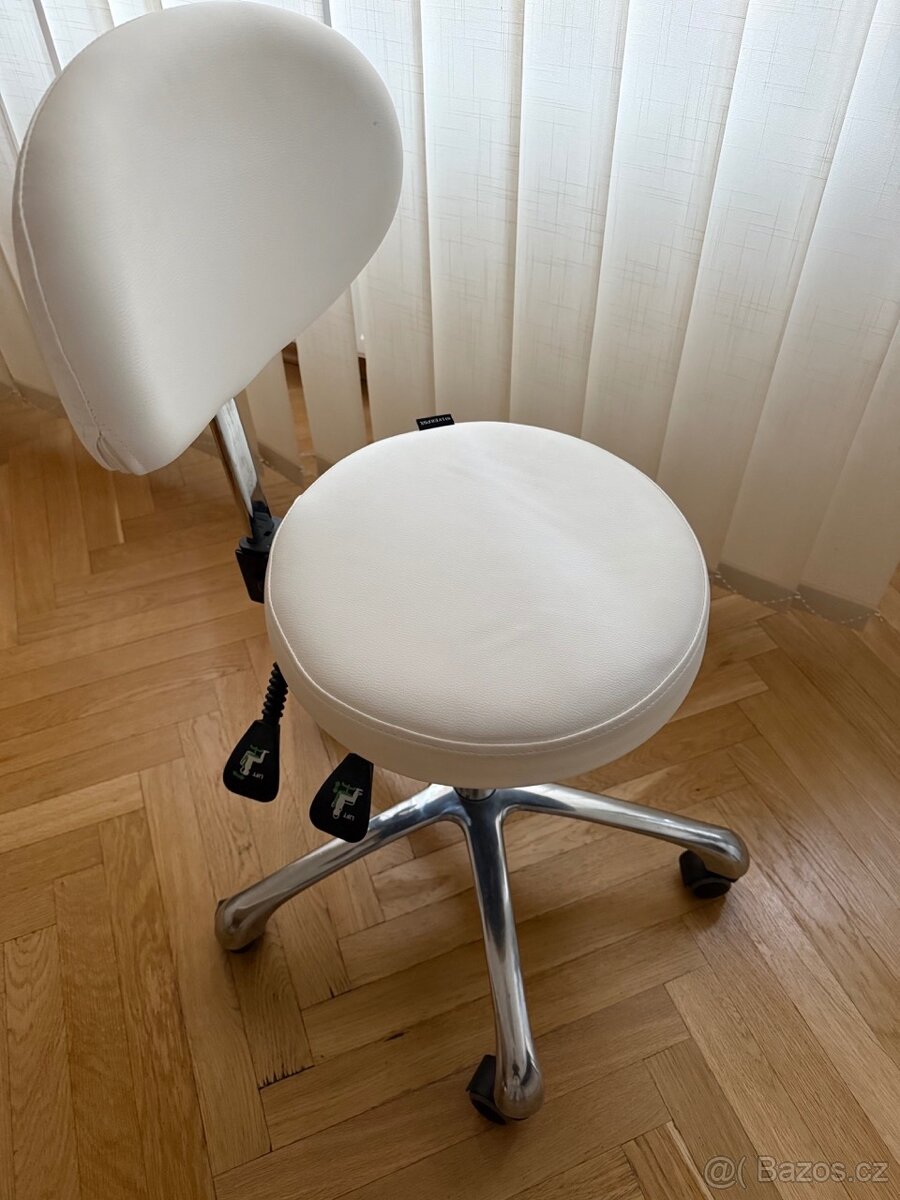 Kosmetické lehátko - 3