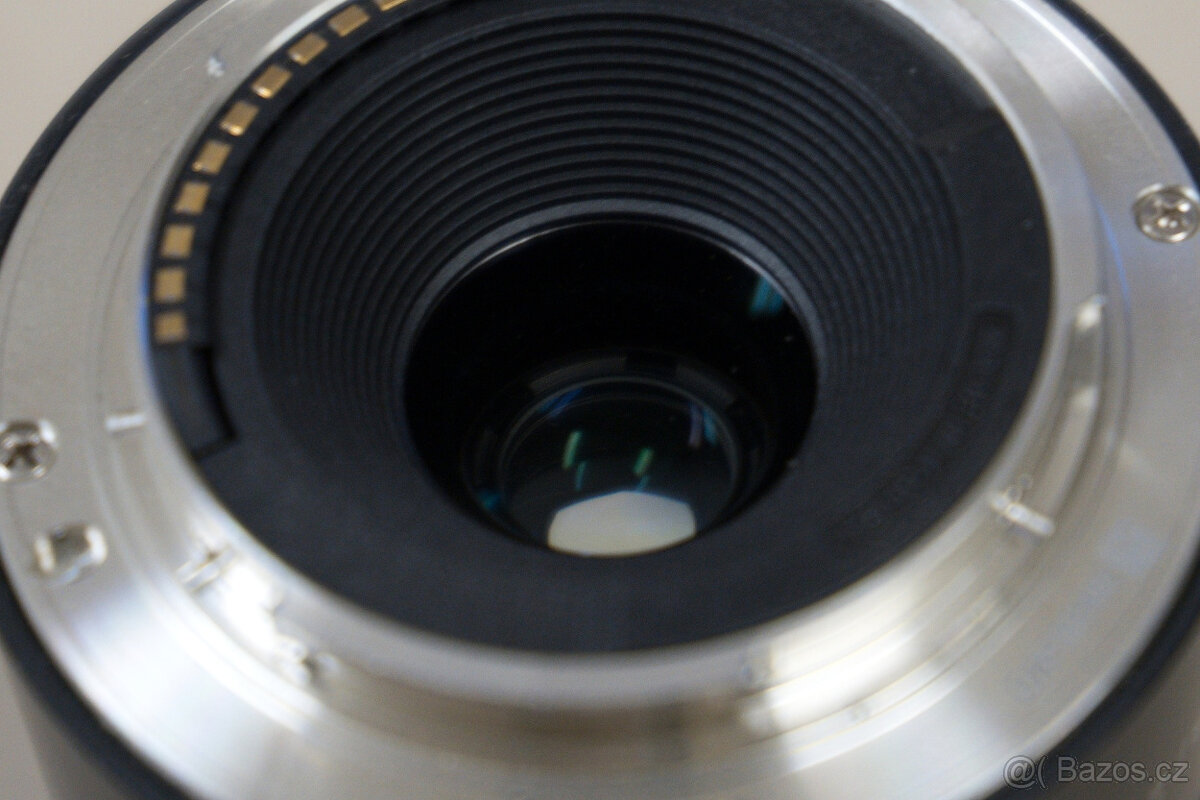 Samyang 18/2,8 Sony EF - 3