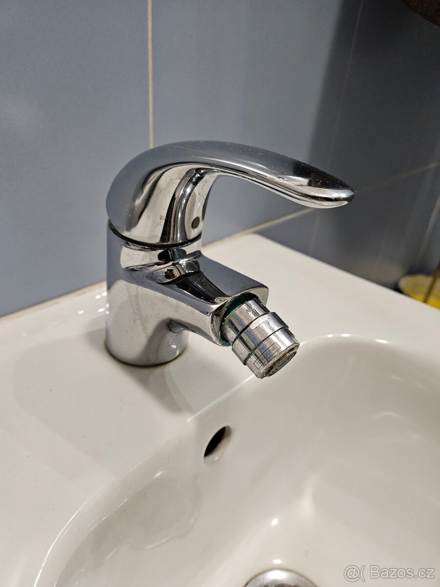 Bidet s bateriií Laufen - 3