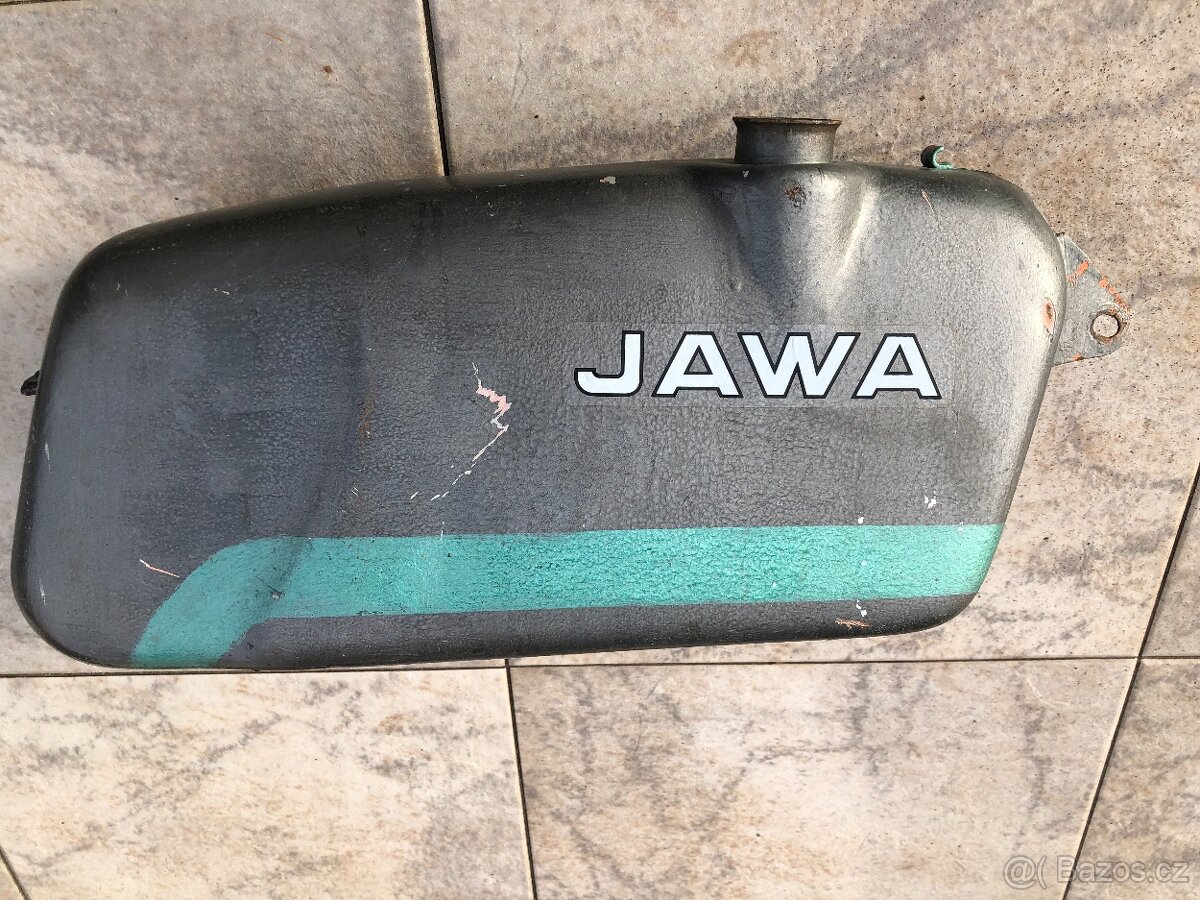 palivová nádrž na Java 21 - 3