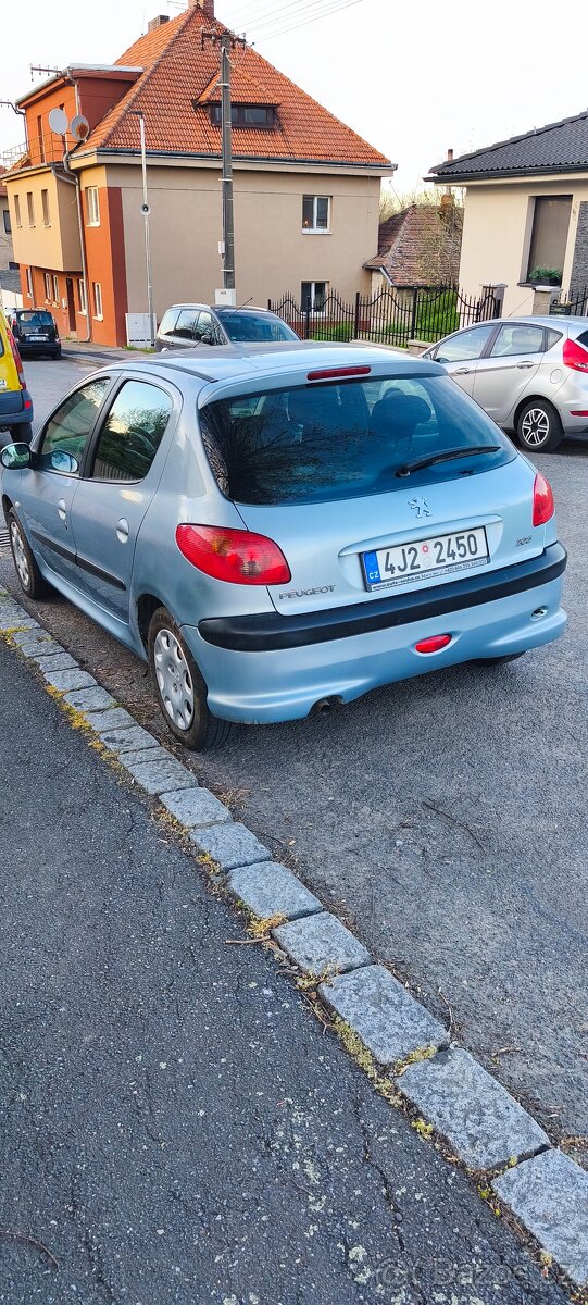 Peugeot 206 - 3