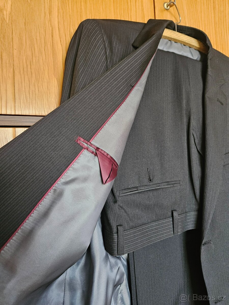 pánský oblek s proužkem F&F, vel. 44 - 3