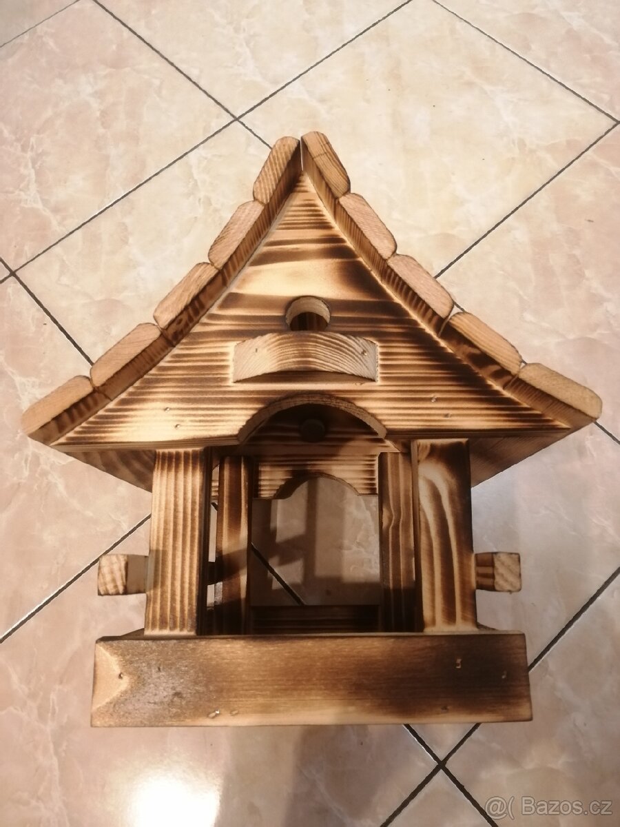 Krmítko designove pro ptaky masivní dřevo - 3