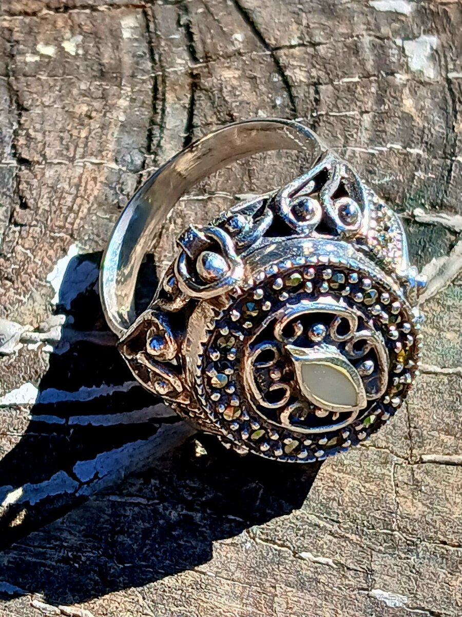 Stříbrný jedový prsten starožitný - 3