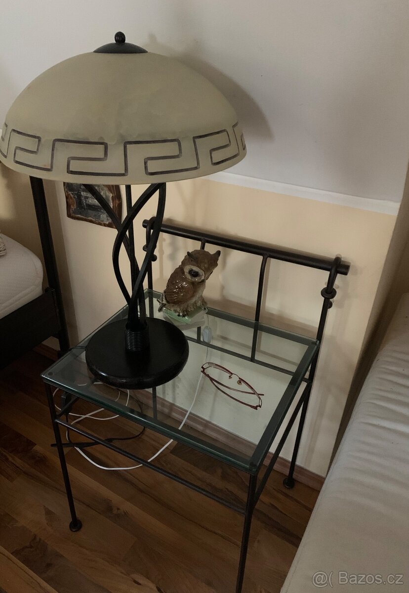 Postel , pevná kovová konstrukce - 3