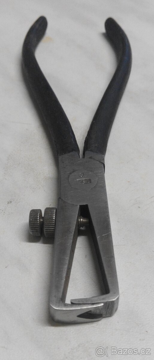 Starožitné odizolovací kleště značky WERUS - 3