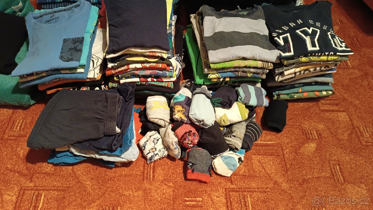 Balík oblečení kluk vel.128 - 3