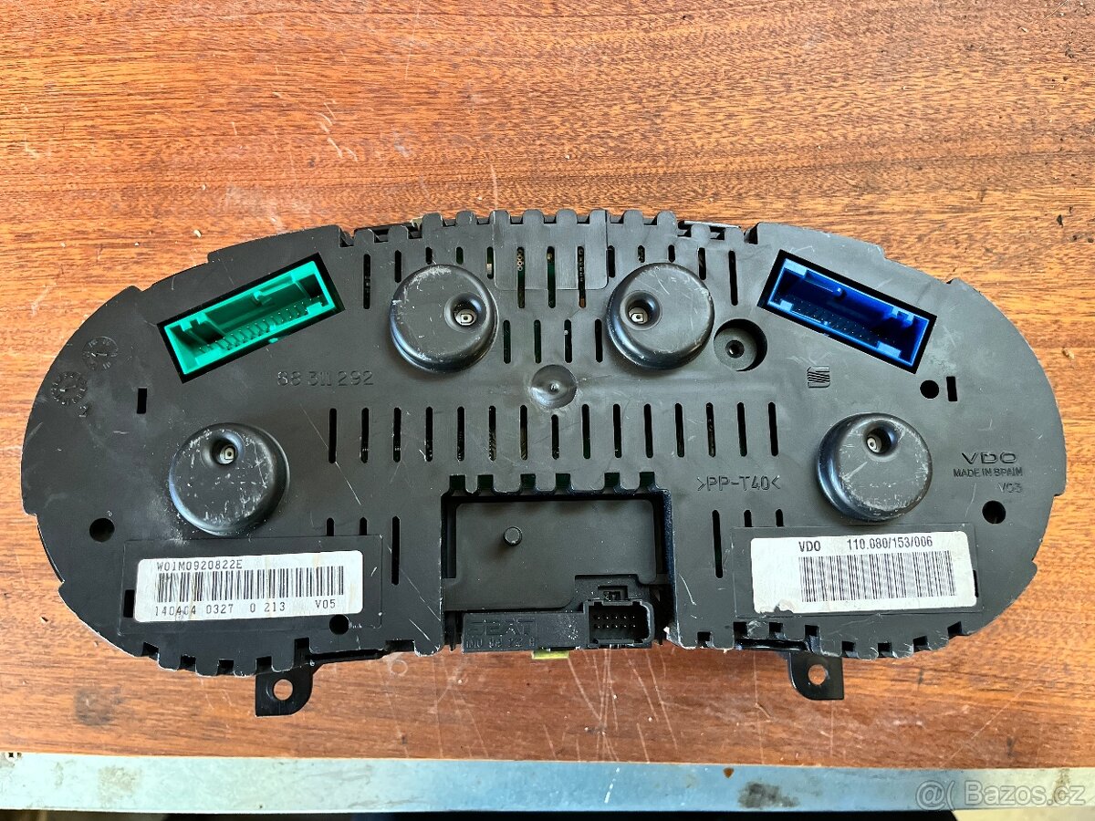 Prodám budíky Seat Leon 1M topsport - 3