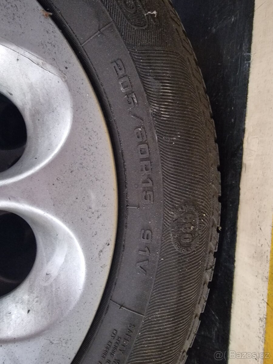 Alfa 156 , 147 alu kola 15" - 3