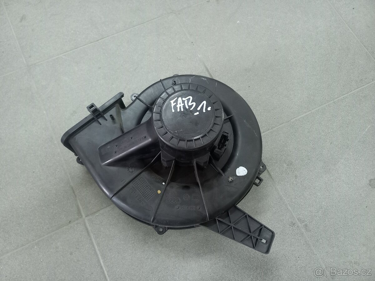 Fabia I ventilátor topeni - 3