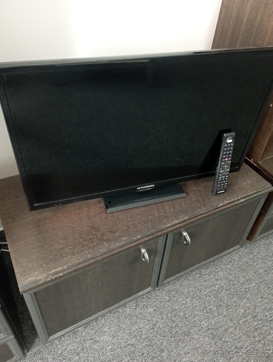 Nefunkční Smart LED TV Hyundai - 3