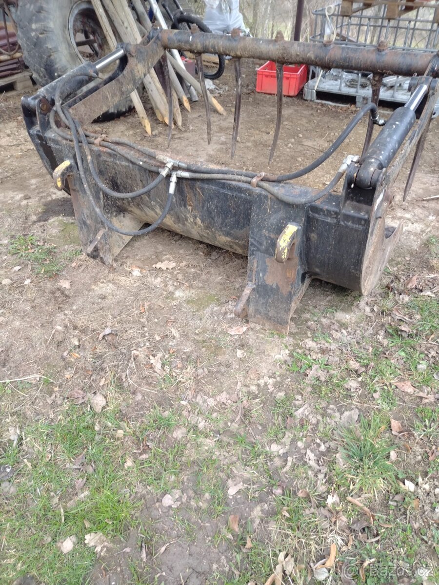 Lopata s přidržovačem - 3