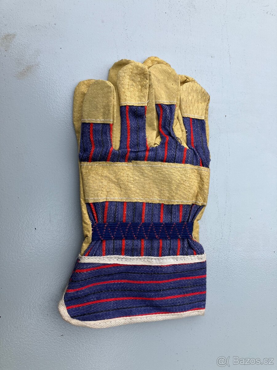 PRACOVNÍ RUKAVICE - 3