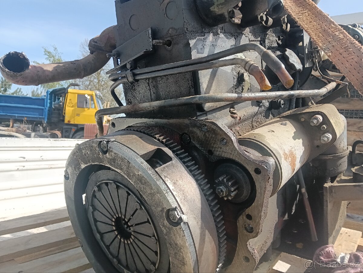 motor Zetor 7201 - 3