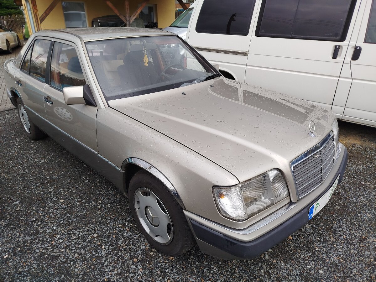 Mercedes E 250 D Automat 320tkm - 3