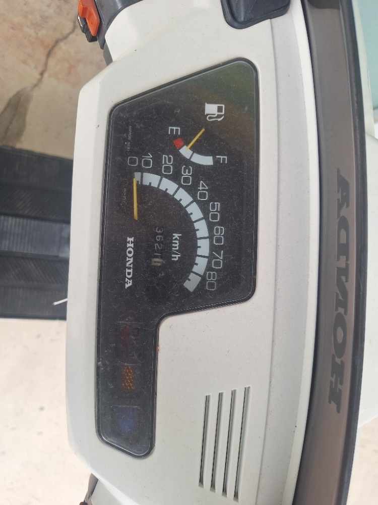 Honda Lead 125 - 3