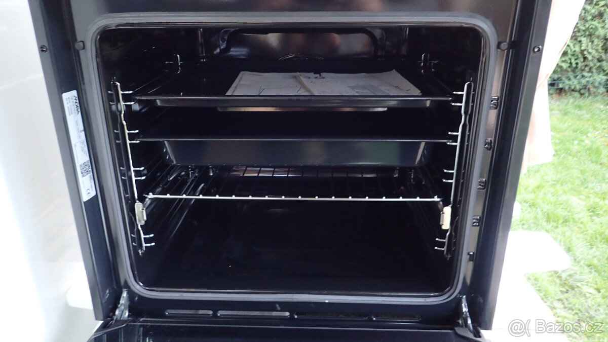 Vestavná trouba - MORA VT 545 BXB nové čti.. - 3