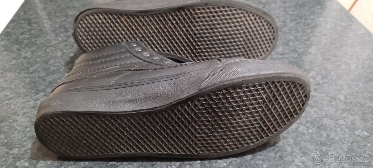 Kotníkové kožené boty Vans vel.37 - 3