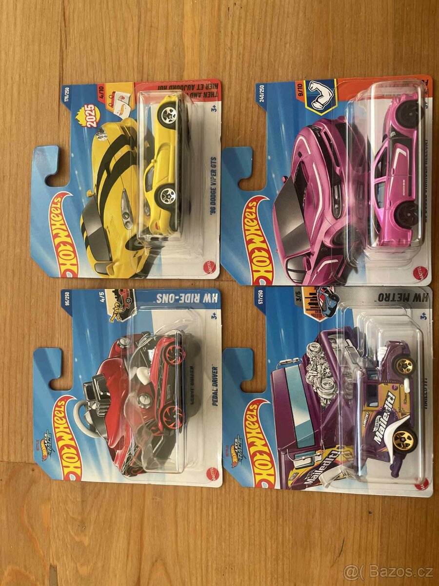 Hot Wheels - 3