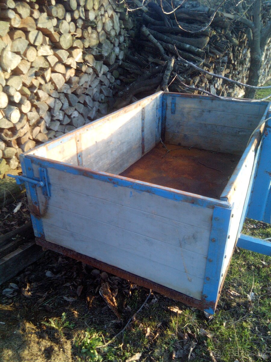 Bedna za traktor - 3