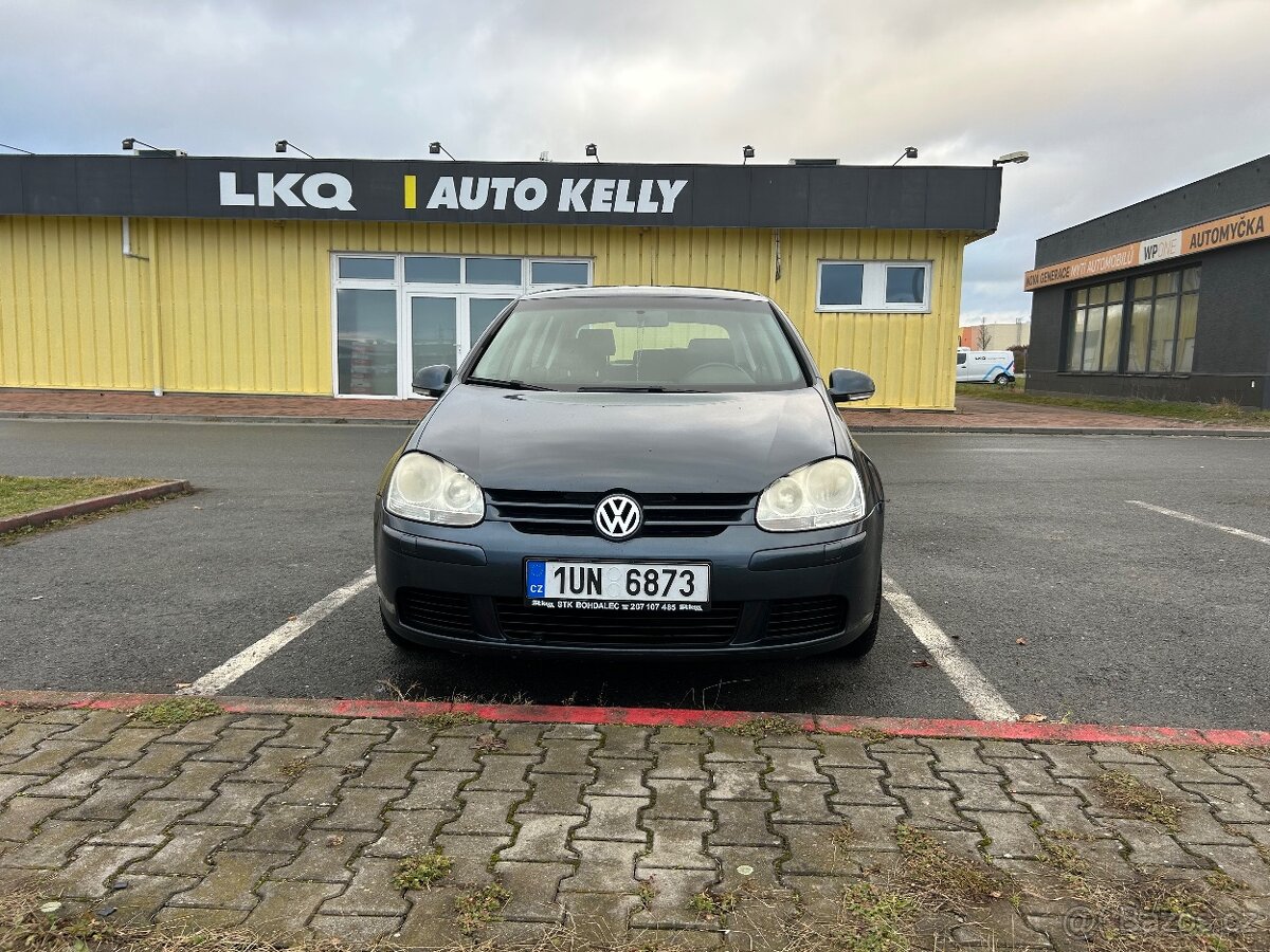 Volkswagen Golf V 1.9 TDI - 3