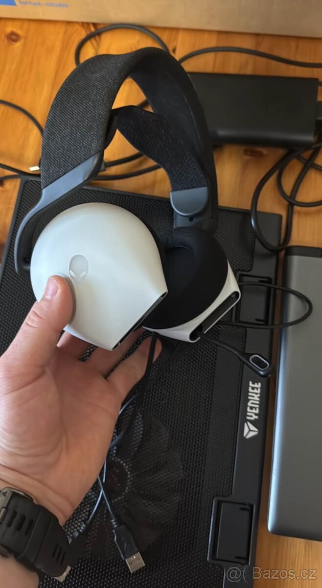 Herní notebook Dell Alienware M16R2 - 3