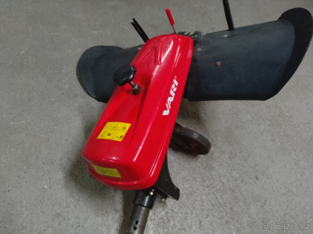 Vari zametací kartáč KV-100 - 3