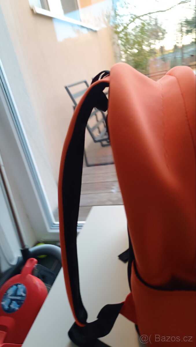 Dětský oranžový batoh Baagl NASA - 3