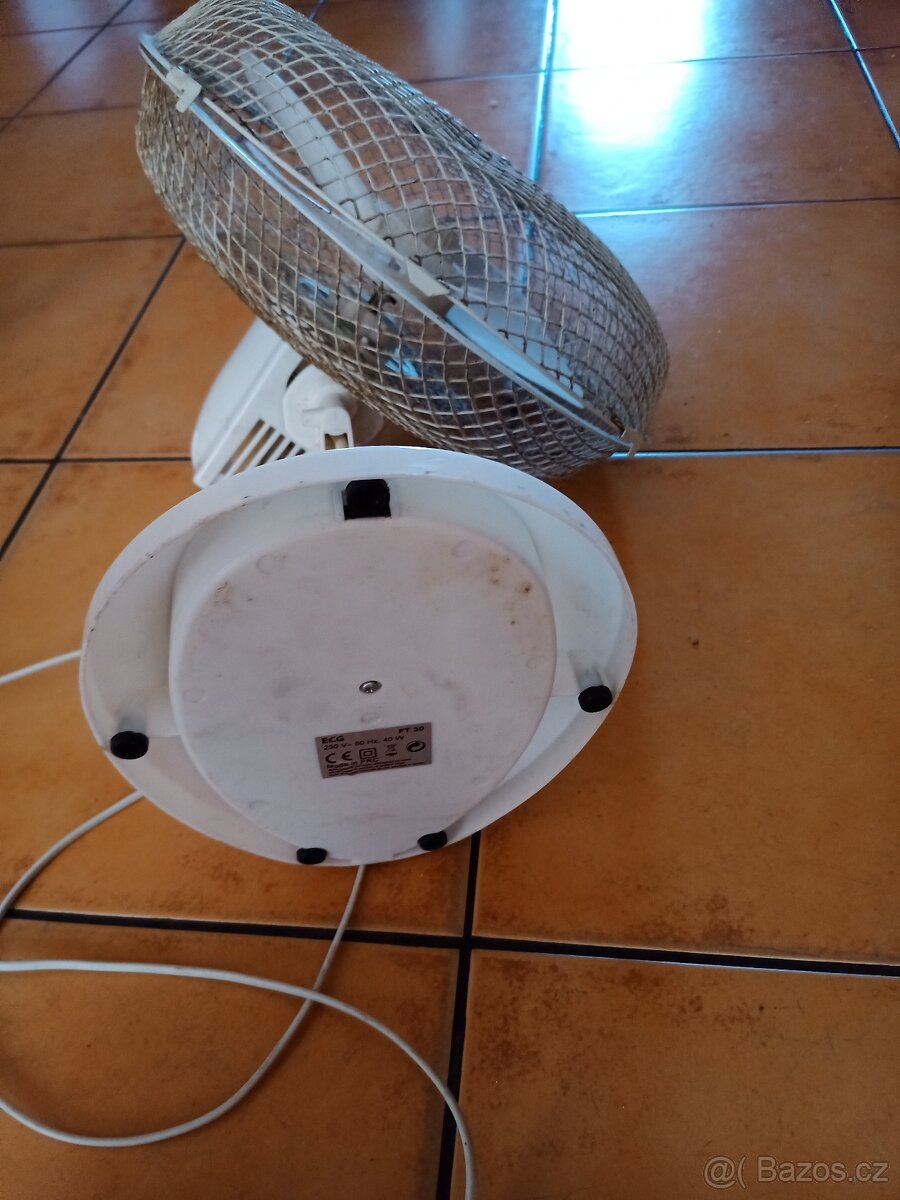 Prodám větrák na stůl atd. - 3