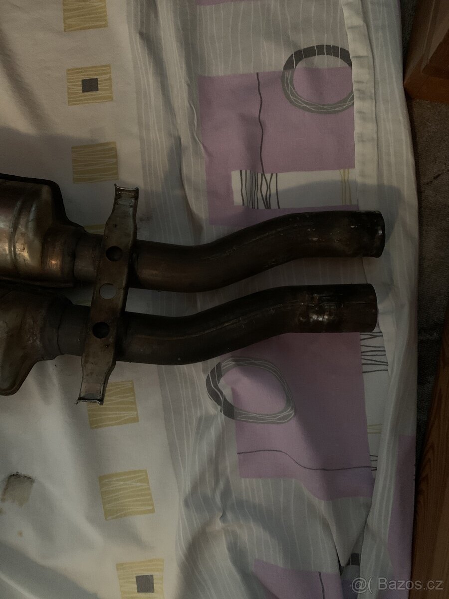 Katalyzátor E36 - 3