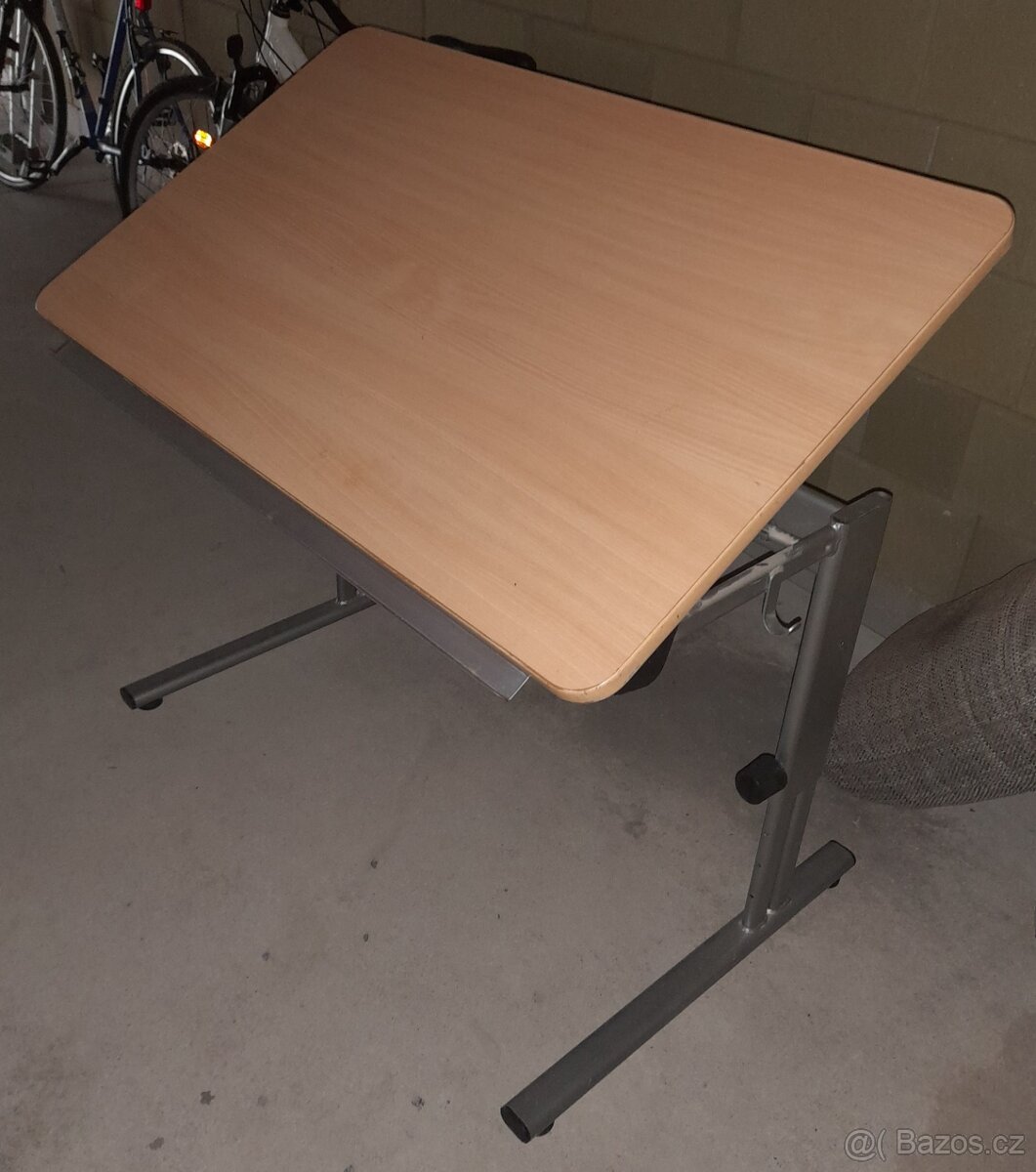 Kreslící/rýsovací nastavitelný stůl sleva - 3